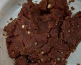 Foto langkah ke 2 dari resep Cookies kacang coklat.