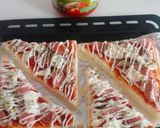 Foto langkah ke 1 dari resep Pizza Roti Tawar.