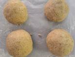 Glutén és tejmentes diós kifli erdei gyümölcsös lekvárral töltve recept lépés 2 foto