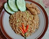 Foto langkah ke 4 dari resep Nasi goreng sederhana.