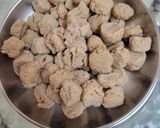 A picture of step 2 of Crispy Protein-Rich Soya-Veggie Pakora.