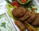 A picture of step 4 of Vegetable kabab and boil matar Chawel salad raita😋.