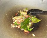 Foto langkah ke 4 dari resep 170. Tumis Paria (Oseng-Oseng Pare).