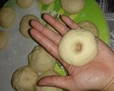 Foto langkah ke 5 dari resep Donat Susu Soya tanpa Telur.