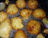 A picture of step 1 of Nigeria puff puff.
