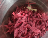 A picture of step 3 of Spinach Beets Ravioli with Minced Mushroom in Bachmel Sauce.