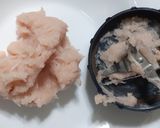 A picture of step 1 of Chicken balls skewer.