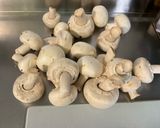 Une image de l'étape 13 de Rouelle de porc confite aux pommes de terre, carottes et champignons.