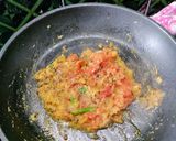 A picture of step 4 of Paddy Straw Mushroom And Peas Curry.