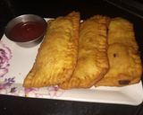 A picture of step 10 of Pizza mack puff.
