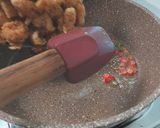 Foto langkah ke 3 dari resep 6. Ayam cabe garam.