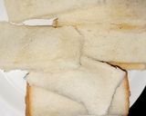 A picture of step 10 of Chicken noodles bread pockets.