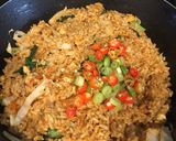 Foto langkah ke 3 dari resep Nasi goreng kampung.