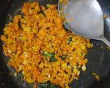 A picture of step 3 of Udupi style Rava idli.