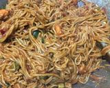 Foto langkah ke 4 dari resep Mie Aceh Goreng.