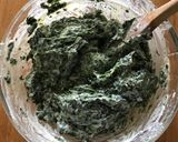 Foto del passaggio 1 della ricetta Sfoglia girasole ricotta e spinaci
