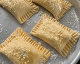Foto langkah ke 9 dari resep Hot Pocket.
