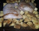 Foto del paso 1 de la receta: Pata y muslo c papas