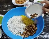 A picture of step 9 of Bhel Puri.