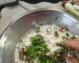 A picture of step 2 of Onion Flower Stalk Bhakri.