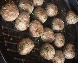 A picture of step 5 of Spaghetti & Meatball baskets:.
