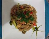 Foto del paso 1 de la receta: Pasta con marisco y vegetales