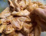 Foto del paso 5 de la receta: Alitas con papas rústicas al horno