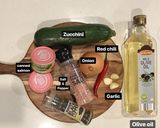 Foto langkah ke 1 dari resep Pasta Zucchini.