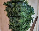 Foto langkah ke 2 dari resep Tumis singkong santan.