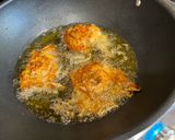 A picture of step 6 of Crispy Veggie and Shrimp Okoy (Fritter).