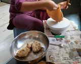 A picture of step 4 of Gond Muthiya k laddu.