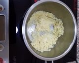 A picture of step 1 of Suji Halwa (Semoline Pudding).