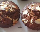 एगलेस बनाना मफिन्स (eggless banana muffin recipe in marathi) रेसिपी स्टेप 8 फोटो 
