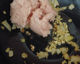 Foto langkah ke 3 dari resep Ayam Cincang Kecap untuk Isian Bakpao.