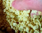Foto del paso 4 de la receta: Coca de mollita o torta de migas alicantina