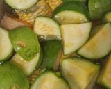 Foto del paso 2 de la receta: Berenjenas marinadas y verduras multivitaminas