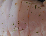 Foto del paso 1 de la receta: Pollo amb berenjena, bacon y patata panadera