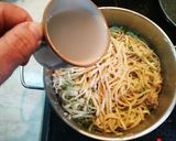 Φωτογραφία βήματος 11 της συνταγής Spaghetti με αρακά, χωριάτικο λουκάνικο και κρέμα γάλακτος