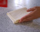 A picture of step 9 of Puff Pastry Sugar Cookies (Leaf-shaped Simple Pies).