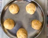 A picture of step 3 of Steamed Pumpkin (Mochi with Twist).