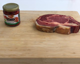Foto del paso 1 de la receta: Chuletón gallego madurado con pimientos de piquillo