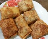 Foto langkah ke 7 dari resep Lumpia Telur (Kari Pedas).