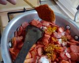 A picture of step 7 of Carrots and Tomato Bujeya.