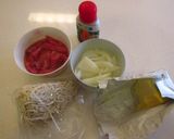 A picture of step 1 of A Common Memory: Black Pepper Teppanyaki Noodles.