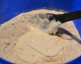 Foto del paso 1 de la receta: Pan integral con masa madre