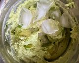A picture of step 3 of Healthy Avocado 🥑 Hummus With Pita Bread 🫓.