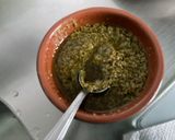 Une image de l'étape 4 de Filets de flétan gratinés à la truffe noire et pesto.