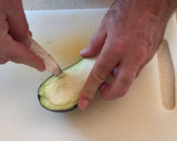 Foto del paso 4 de la receta: Berenjenas rellenas de chorizo parrillero