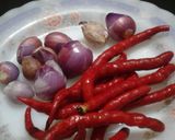 Foto langkah ke 2 dari resep Ayam Besisit (Ayam Suwir).