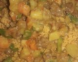 A picture of step 5 of Cous cous with minced sorce.